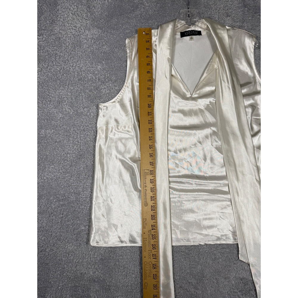 Kasper Blouse Womens 2X Ivory Excellent Satin Tie Neck Sleeveless Office Top - Picture 4 of 12